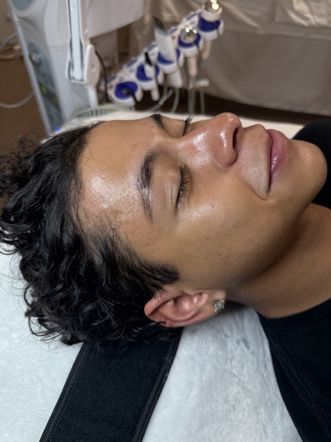 Customized facial treatment by Skin by Nathaly