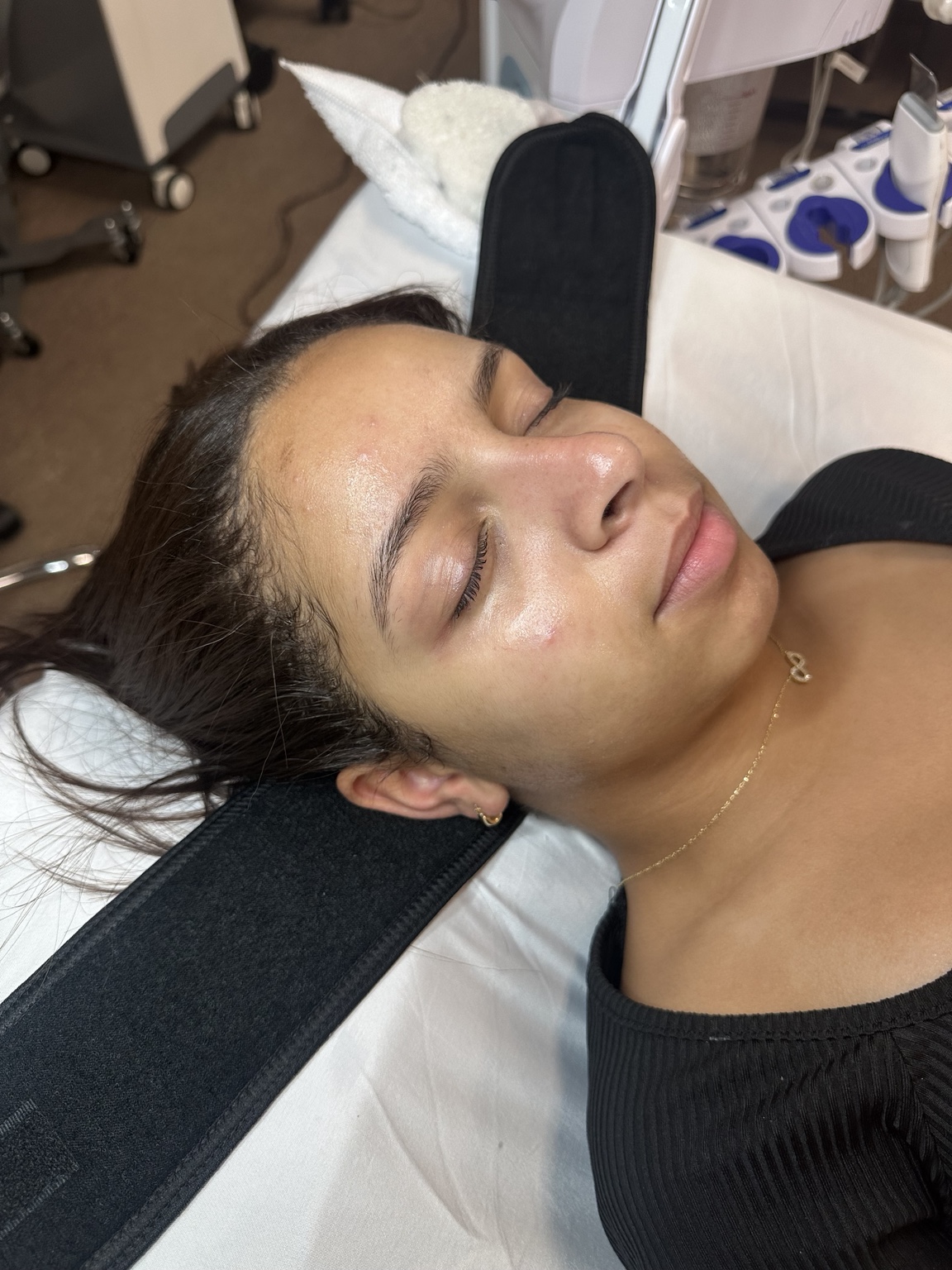 Customized facial treatment by Skin by Nathaly